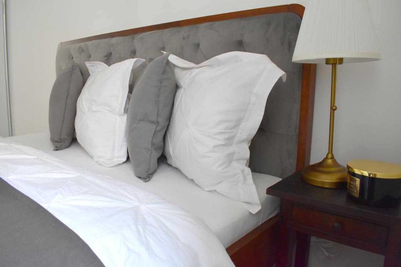 Lovely Apartment In Center Прага Экстерьер фото